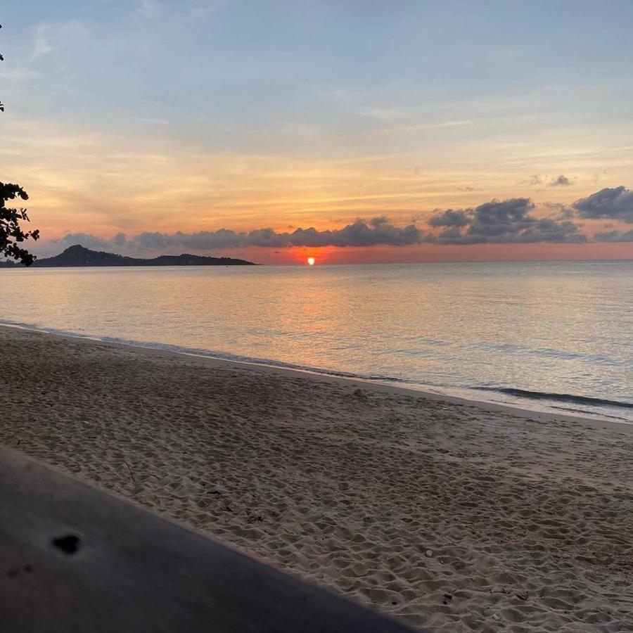 Amity Beach Resort Maret Bagian luar foto