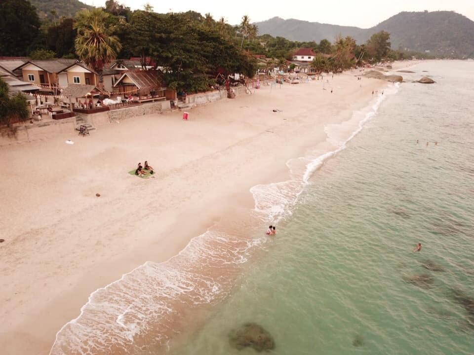 Amity Beach Resort Maret Bagian luar foto